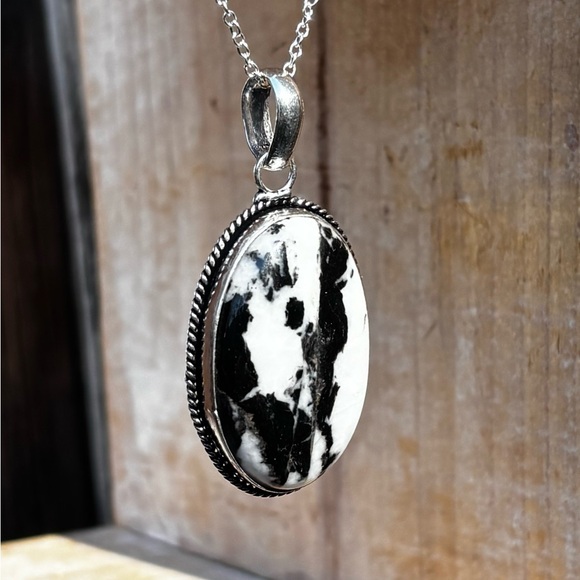 NEW! Zebra Jasper Necklace - Picture 12 of 13